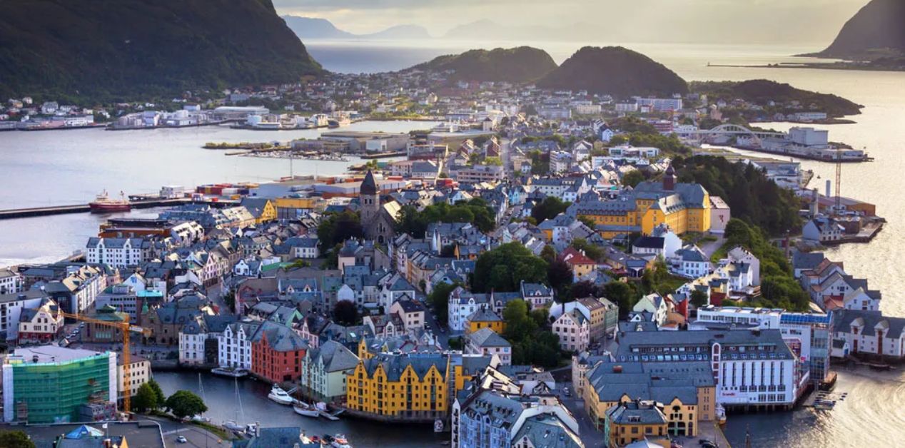 Emirates Airlines Aalesund Office in Norway