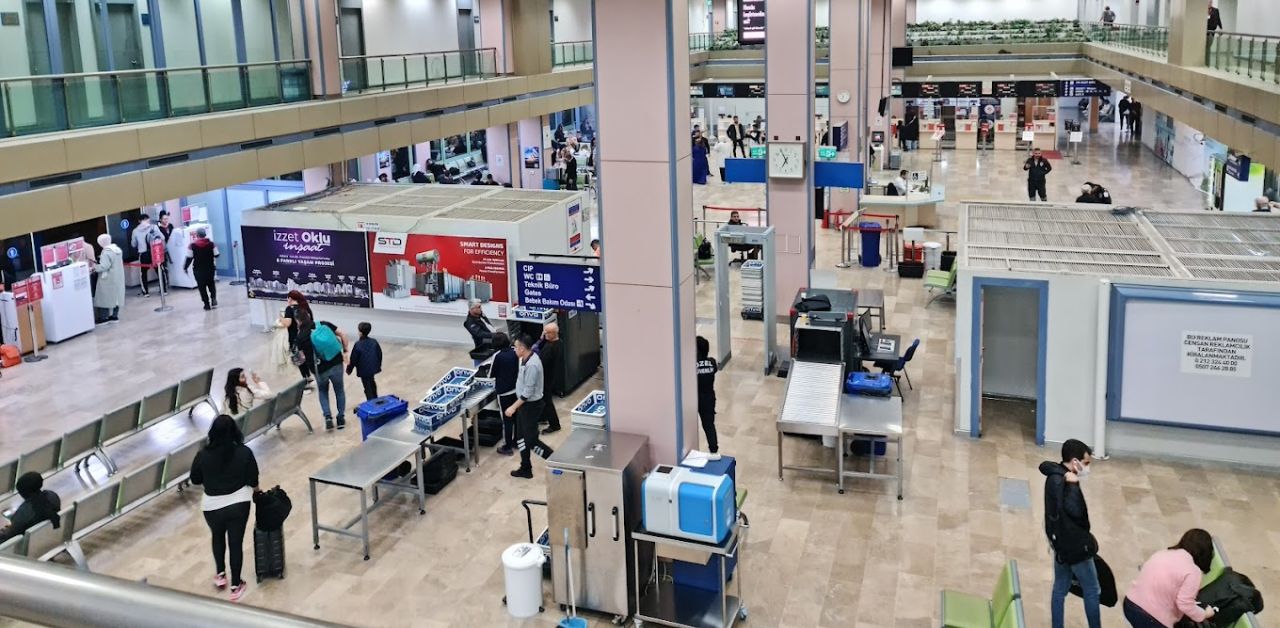 Frontier Airlines ADA Terminal