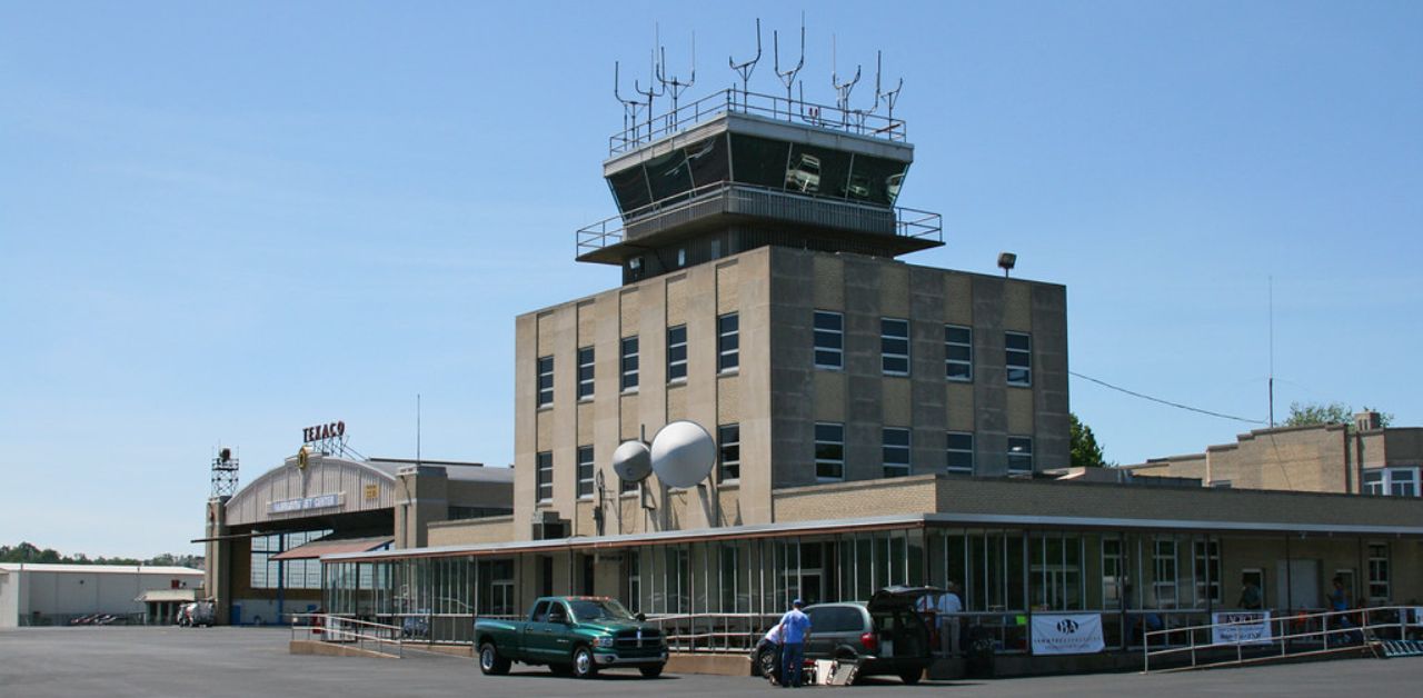 JetBlue Airways Capital City Airport – CXY Terminal