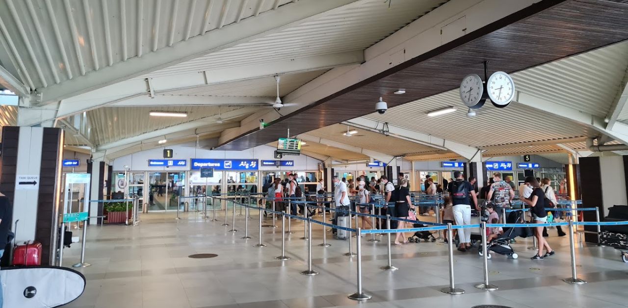 Singapore Airlines MLE Terminal