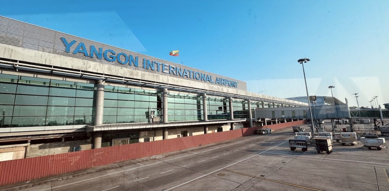Singapore Airlines RGN Terminal