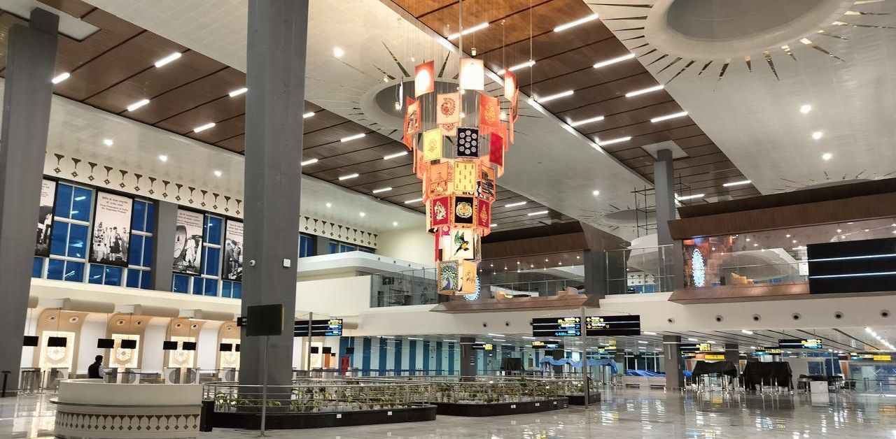 SpiceJet GWL Terminal