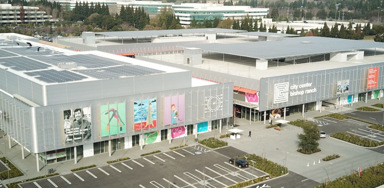 Ural Airlines Ramon Airport Office in California