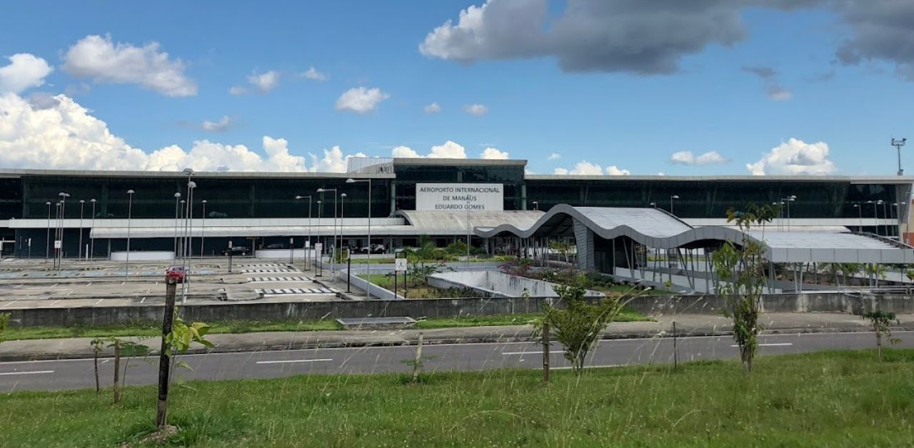 Air France MAO Terminal