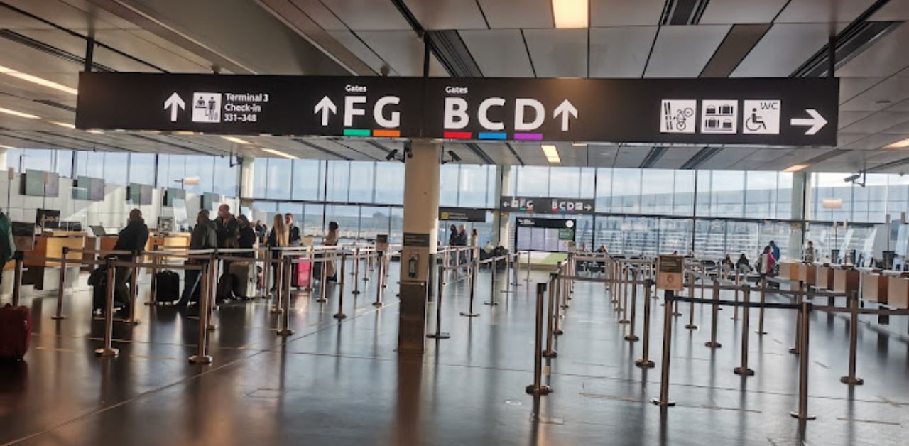 Air France VIE Terminal