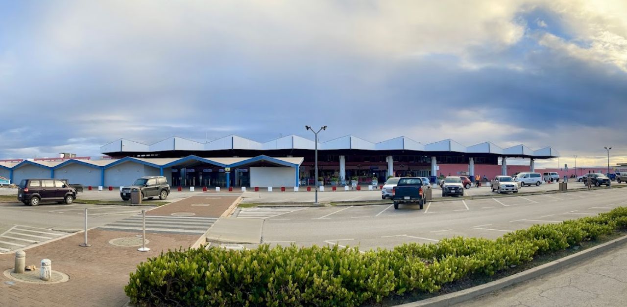 Delta Airlines Bonaire International Airport – BON Terminal