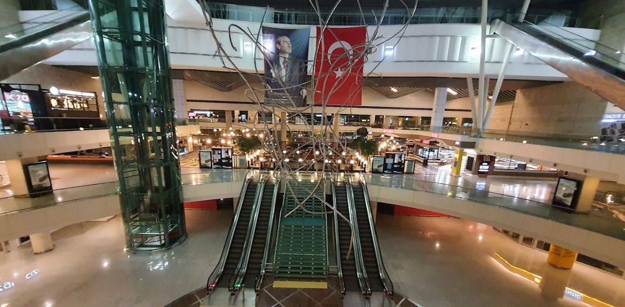 Starlux Airlines ESB Terminal