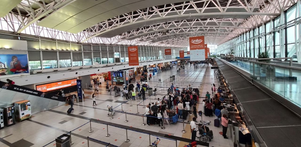 Starlux Airlines EZE Terminal