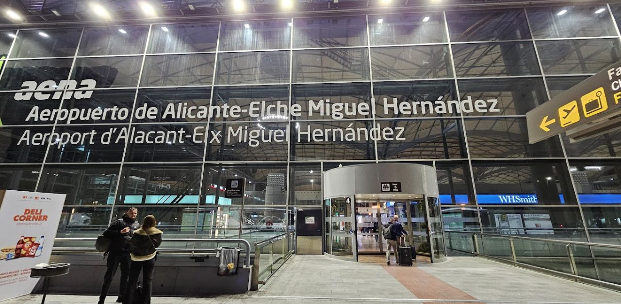 Turpial Airlines Alicante-Elche Miguel Hernández Airport – ALC Terminal