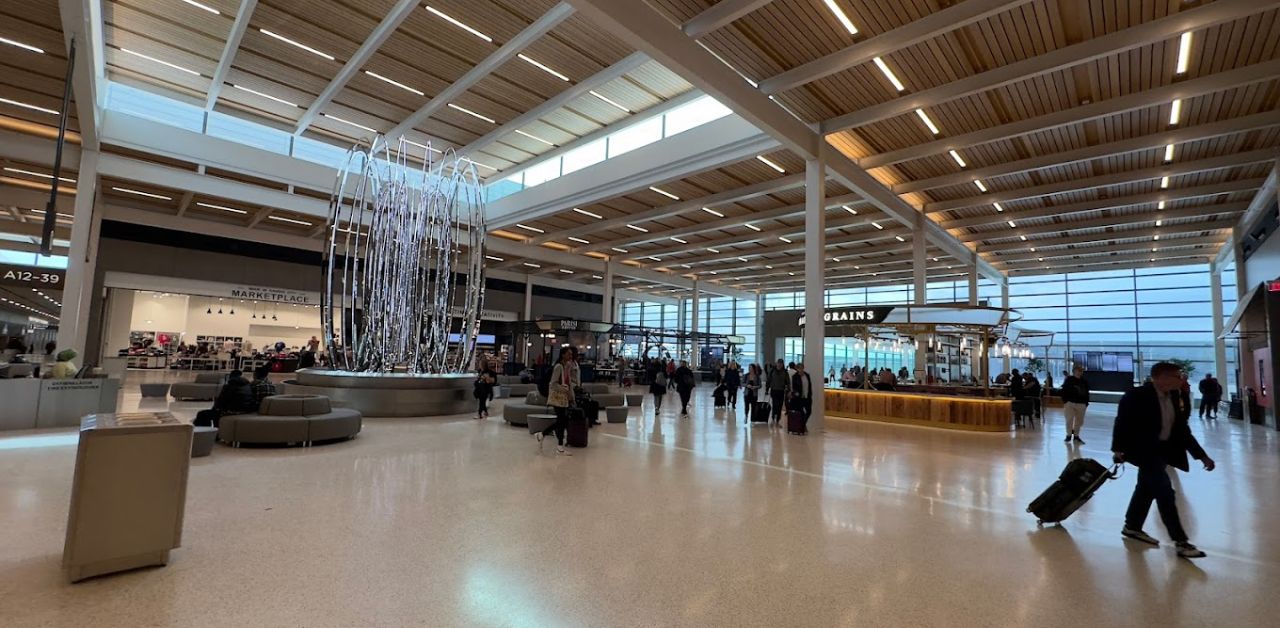 Turpial Airlines Kansas City International Airport – MCI Terminal