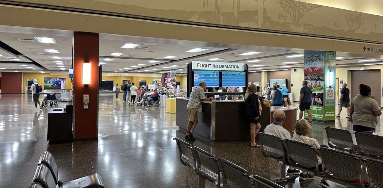 Vietnam Airlines AZA Terminal