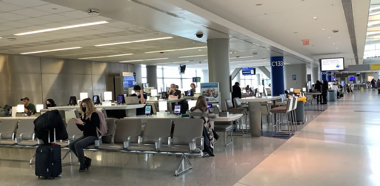 Vietnam Airlines EWR Terminal