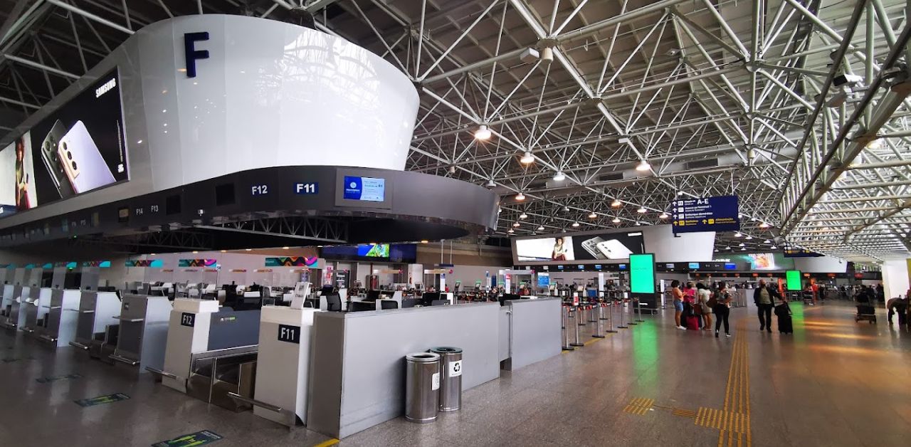Vietnam Airlines GIG Terminal