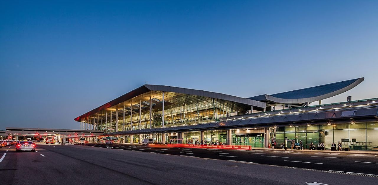 Vietnam Airlines GMP Terminal