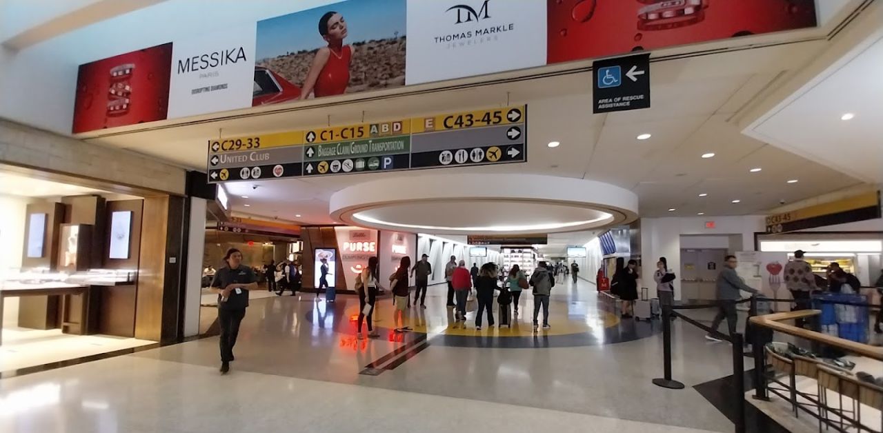 Vietnam Airlines IAH Terminal