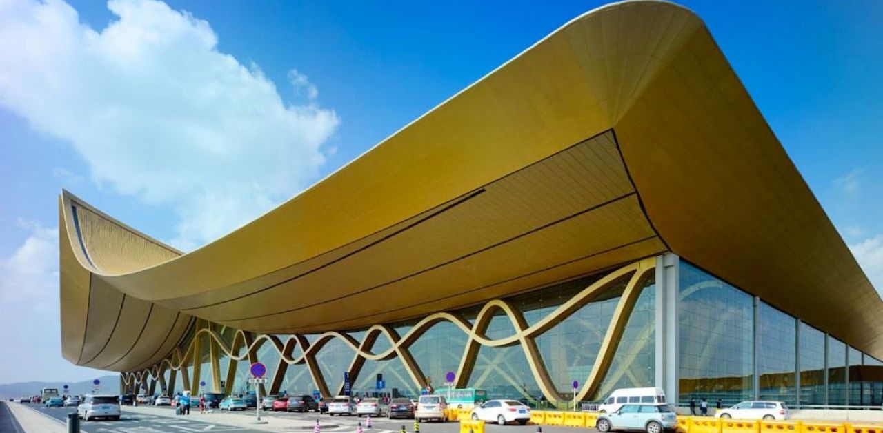 Vietnam Airlines KMG Terminal