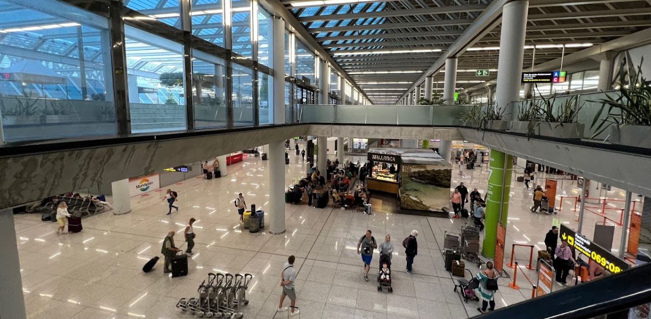 Cape Air Palma de Mallorca Airport – PMI Terminal