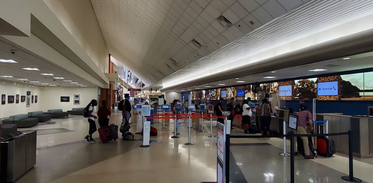 HiSky Airlines TLH Terminal