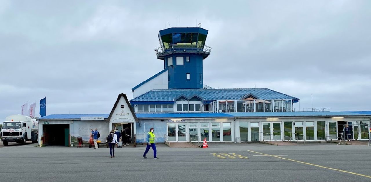 Lufthansa Airlines GWT Terminal